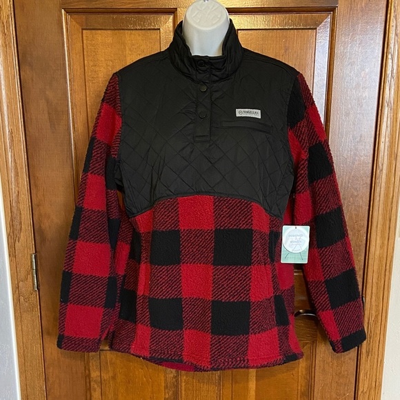 Magellan Outdoors Jackets & Blazers - Magellan Outdoors pullover quilted-overlay fleece outdoor wear New Size Large